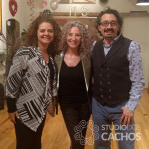 Alessandra Carelli, Lorraine Massey e Ron Suriano